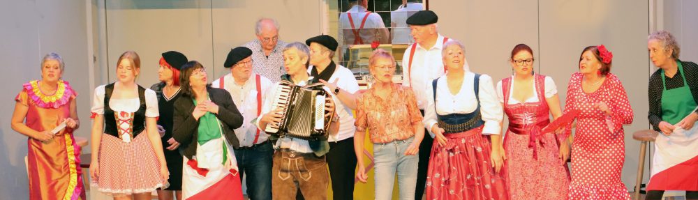 Theatergezèlsjap "De Houtumse Revue"